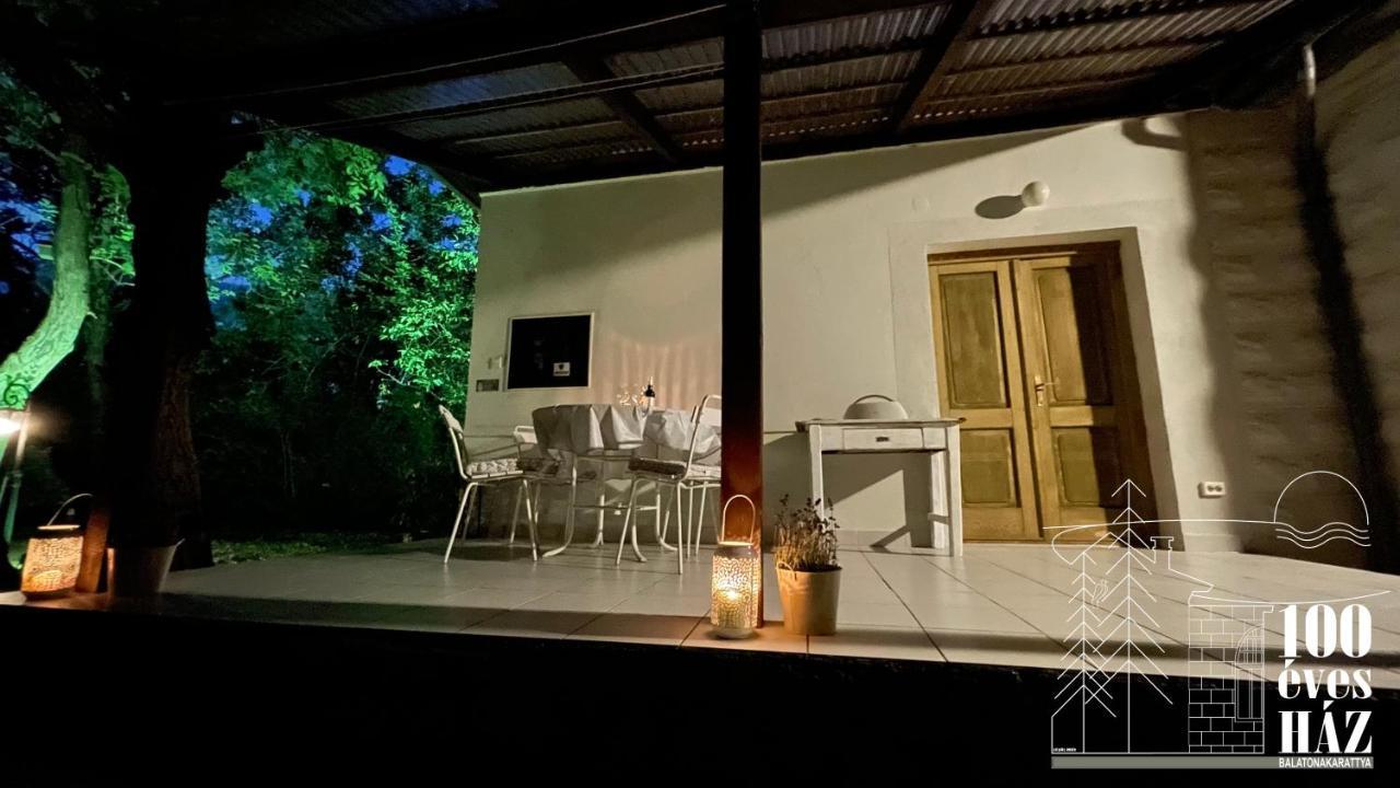 Vila 100 Eves Haz Balatonakarattya Exteriér fotografie